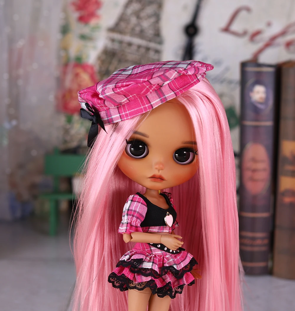Elsie – Premium Custom Neo Blythe Doll with Pink Hair, Tan Skin & Matte Cute Face 15