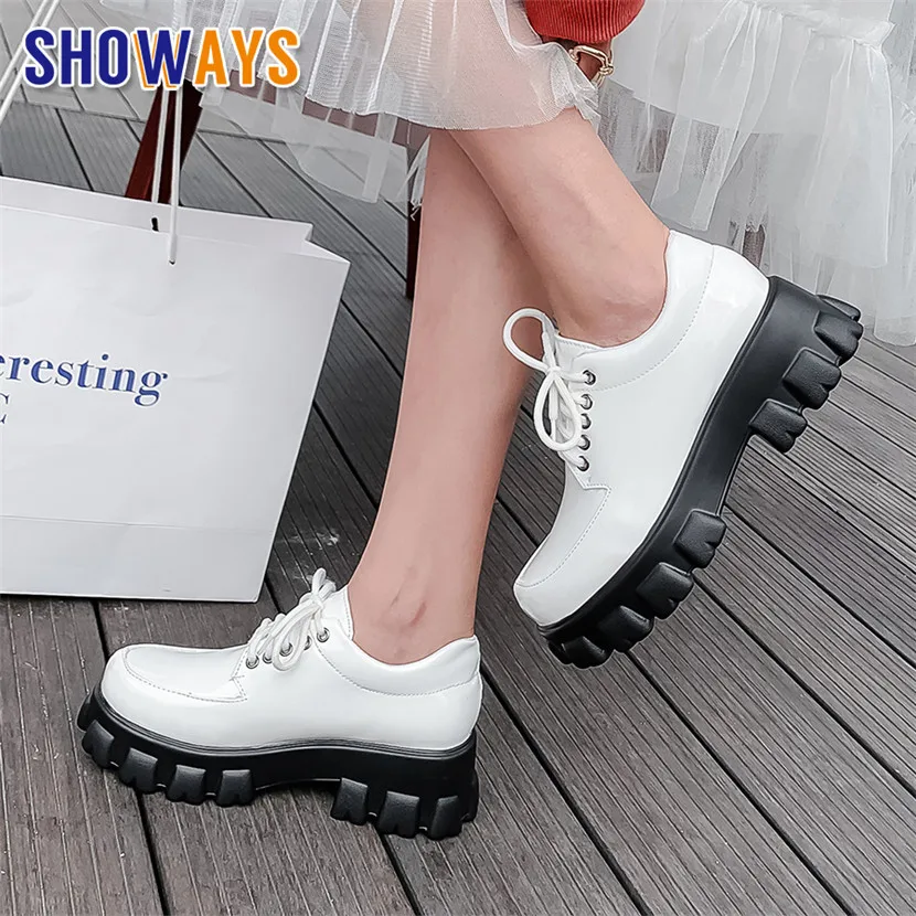 Plus Size Woman Platform Pumps White Black Patent Leather High Thick Heel Derbie Retro Casual Lady Lace-Up Round Toe Torre Shoes