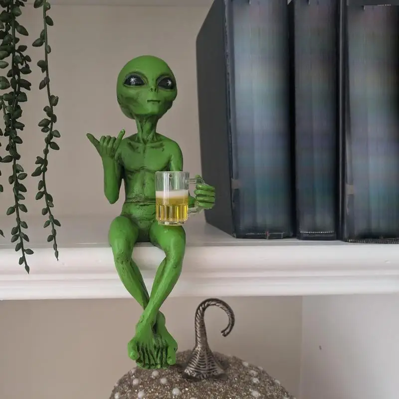 Resin Alien Statue Ornament 2