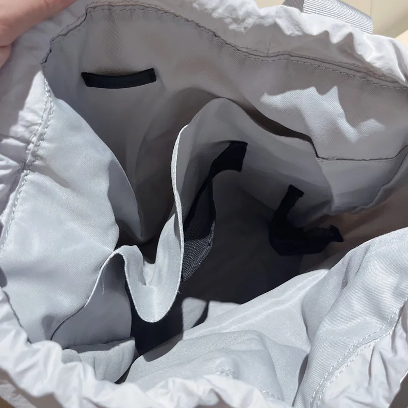 New fashion men's and women's sports bags waterproof multi-purpose fitness yoga backpack shoulder bag commuter storage bag