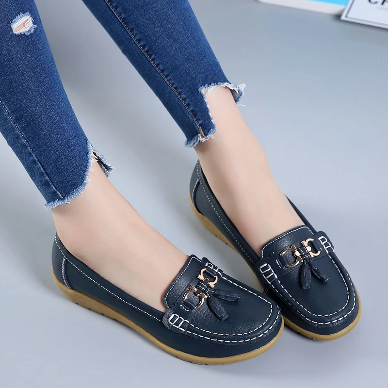 Women Loafers New Women Flats Ballet Shoes Woman Cut Out Leather Breathable Moccasins Shoes Ballerina Ladies Casual Plus Size
