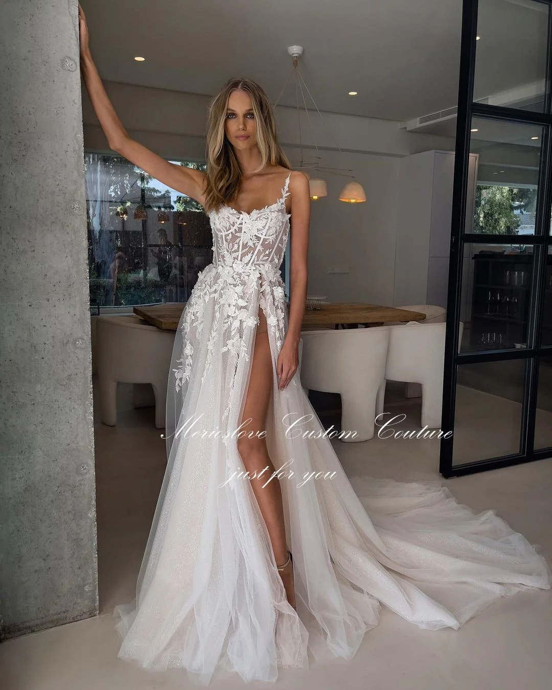 Рисунок 3 - Свадебные платья в стиле бохо Merioslove