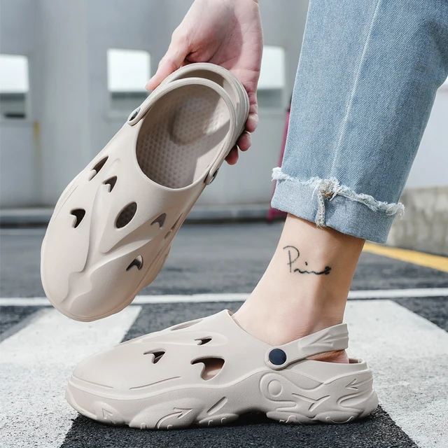 Zueco Microporoso Zuecos Con Plantilla De Pinchos Zueco Azul