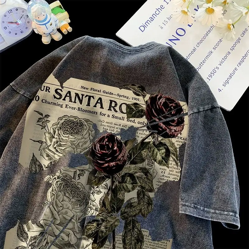 Retro Washed Newspapers Rose Printed T-shirt