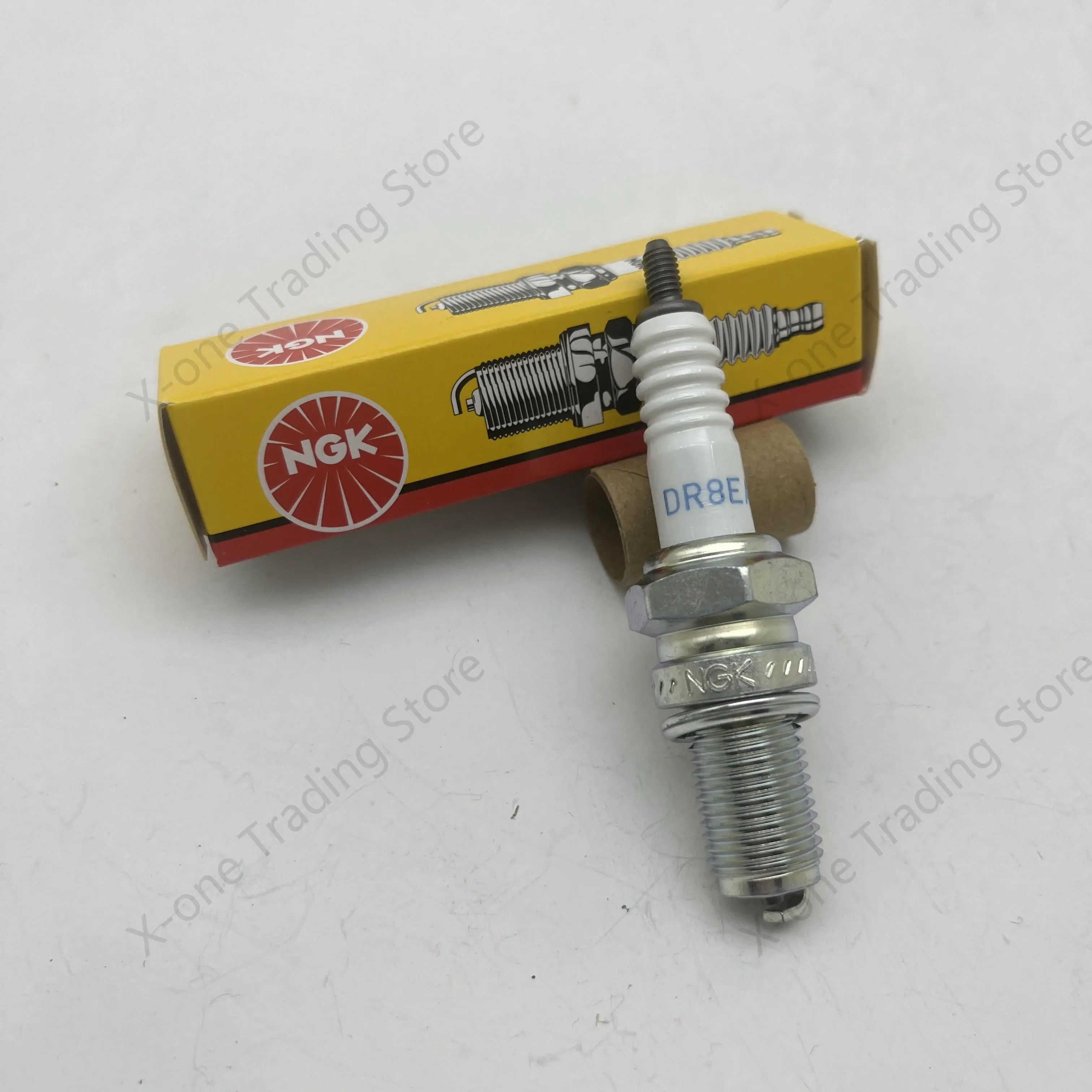 

1pcs Original Motocycle Spark Plug DR8EA 7162