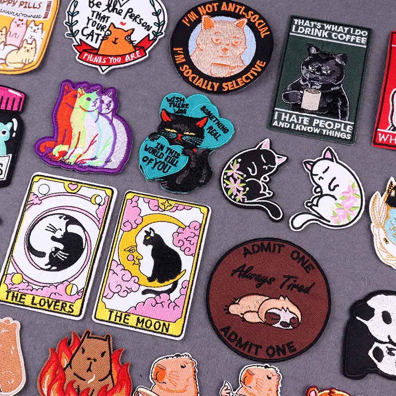 

Embroidery Patch Cute Animals Iron on Patches For Clothing Cartoon Cat Frog stripes Clothing Thermoadhesive Patches On Backpack