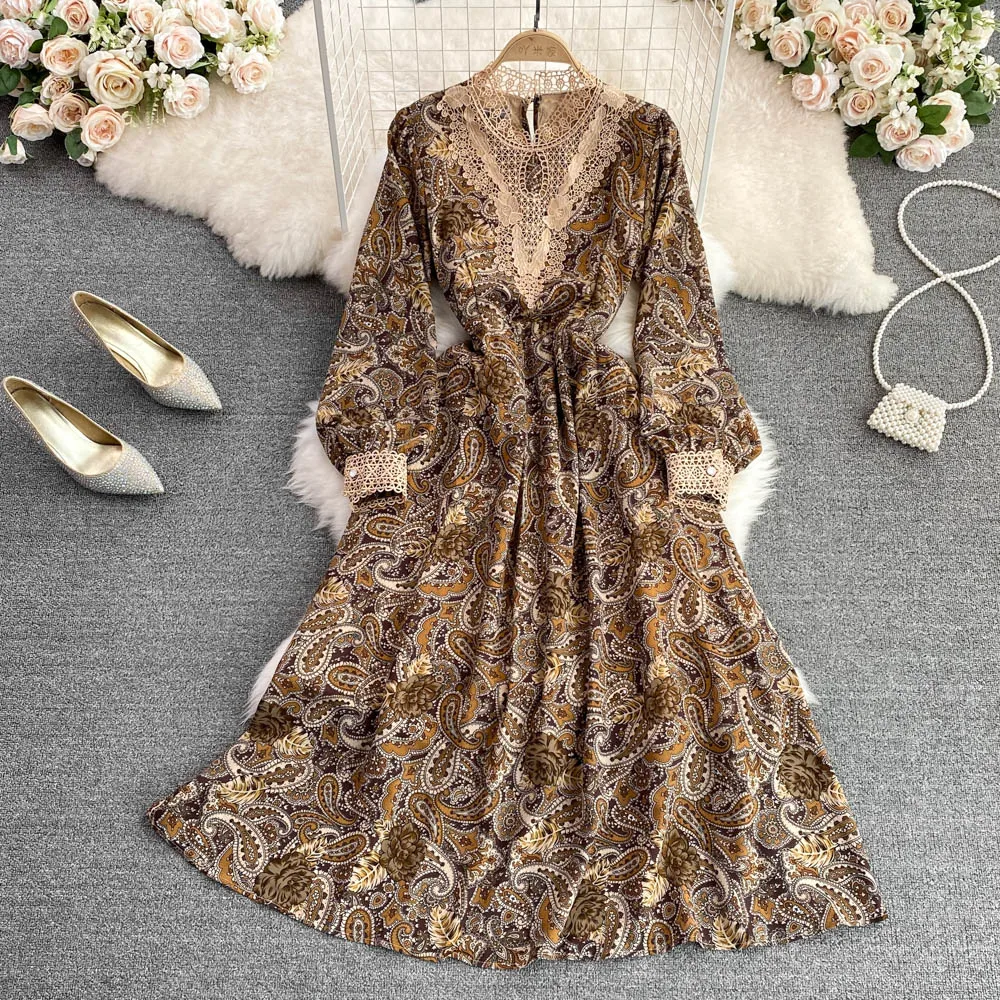 

2022 Spring New Retro Palace Style Slim Lace Stitching Stand Collar Chiffon Dress Elegant A-line Long Dress