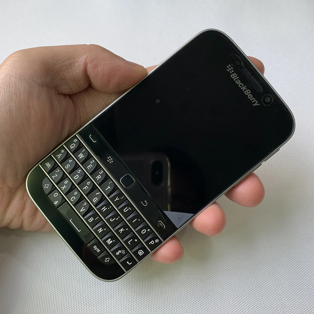 Original BlackBerry Q20 4G LTE Mobile Phone Referbished-95%New 3.5" 2GB RAM 16G ROM 8MP+2MP Camera WiFi BlackBerryOS Smartphone 6