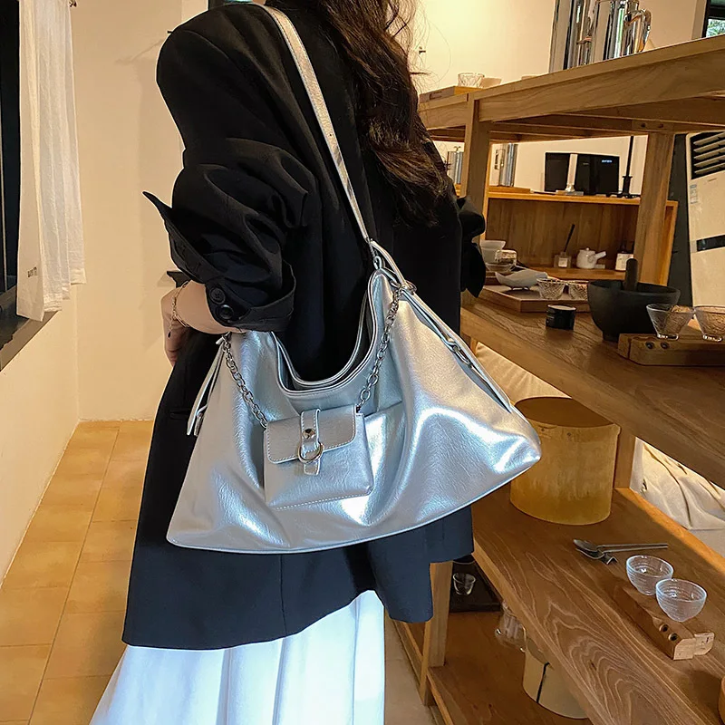 

Shoulder Bag New Trend All-match PU Large Capacity Underarm 2023 Fashion Commuter Purses and Handbags Women Aesthetic Tote Bag