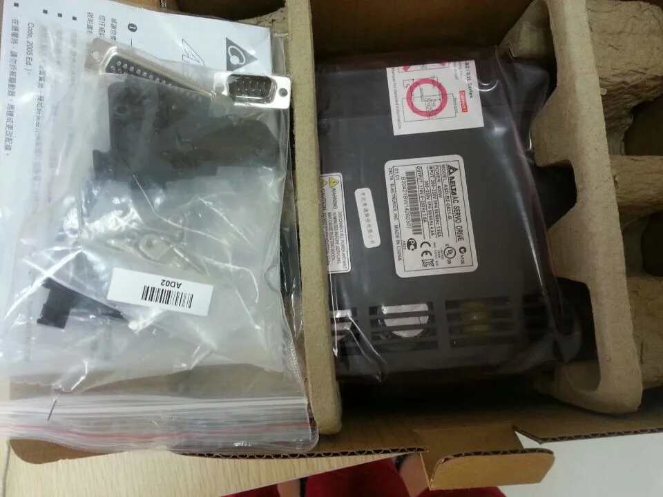 

Новый оригинальный Delta servo motor 750W ECMA-C20807SS + Драйвер