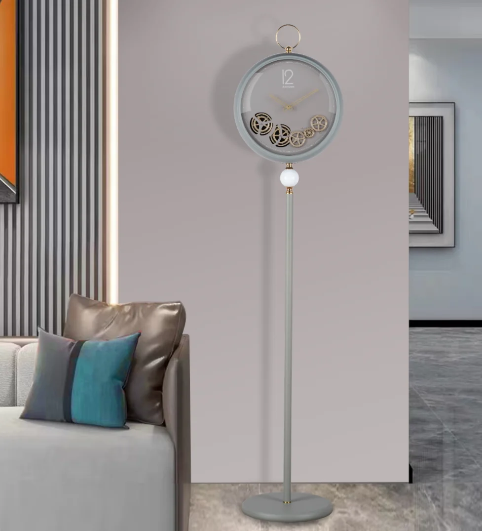 Light Luxury Vintage Style Metal Rotating Gear Floor Clock Antique Design for Living Room Dining Room Decoration
