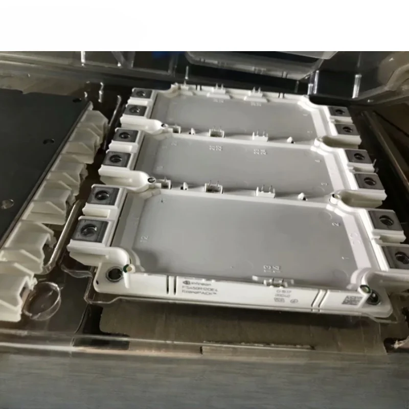 

FS450R12OE4 FS450R17OE4 FS500R17OE4D
