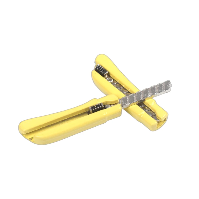 1/12 Dollhouse Simulation Utility Knife Model Dollhouse Miniature Study Decoration Dolls House Stationery Accessories 4
