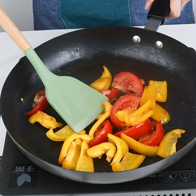 12PCS Wooden Handle Cooking Tool Set Silicone Kitchenware Non-Stick Cookware Kitchen Utensils Set Spatula Shovel Egg Beaters 2