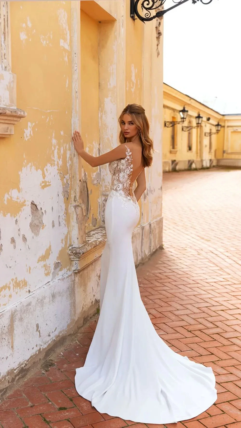 Charming Wedding Dresses Sweetheart Bridal Robes Lace Appliques Backless Mermaid Luxury Gowns Vestidos De Novia Customized 2025 2