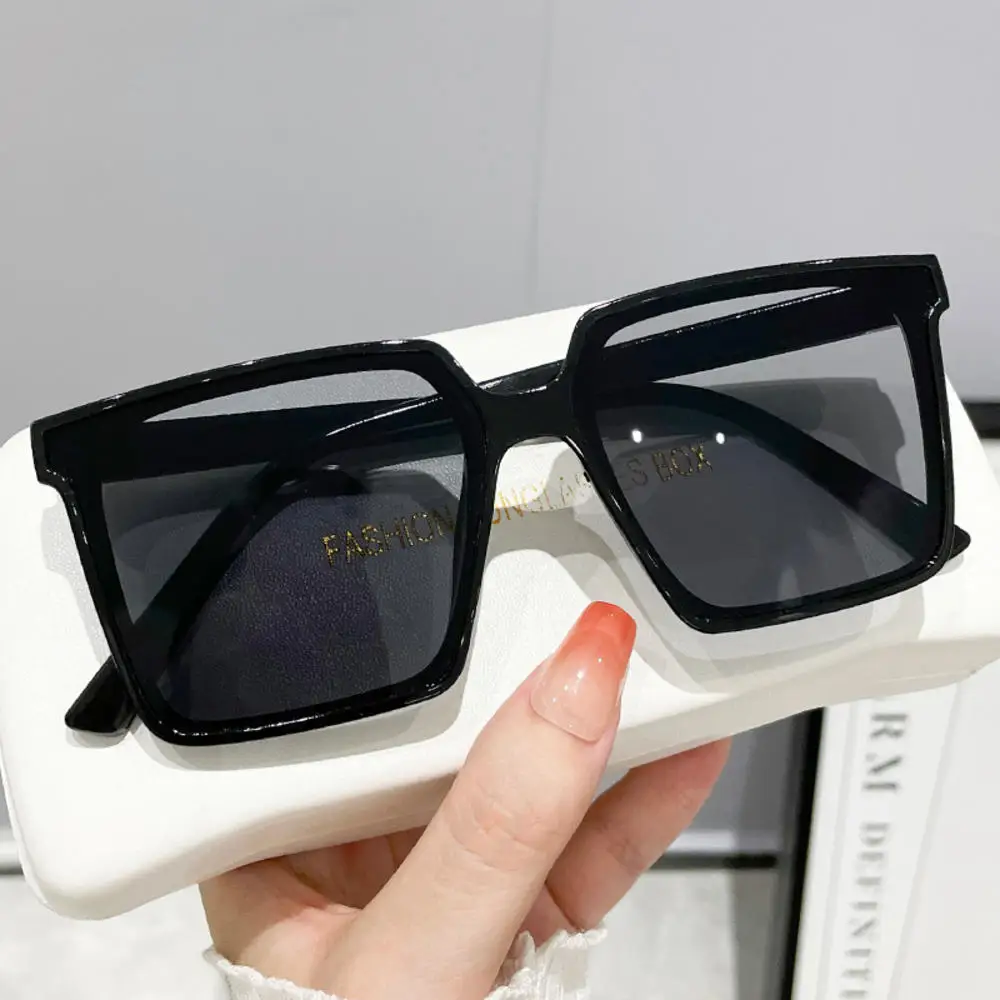

Fashion Oversized Sunglasses Woman Brand Designer Vintage Square Sun Glasses Female Big Frame Shades UV400 Oculos De Sol