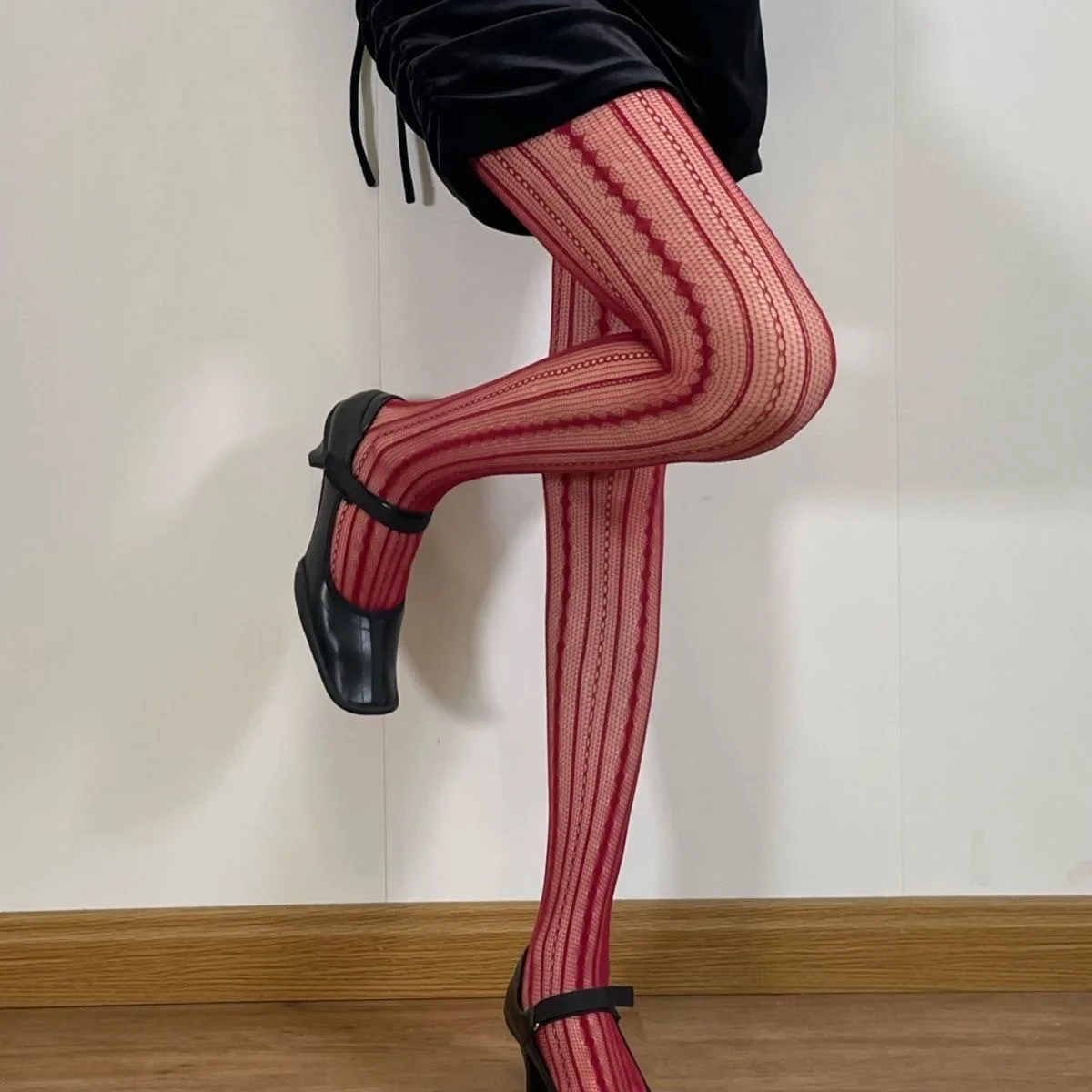 Damen Sexy Spitzen-Netzstrümpfe Lolita Ausgehöhlte Einfarbige Strumpfhose Unregelmäßige Hautfreilegende Strumpfhose Schlankmachende Y2k-Bodystockings – Detail 16