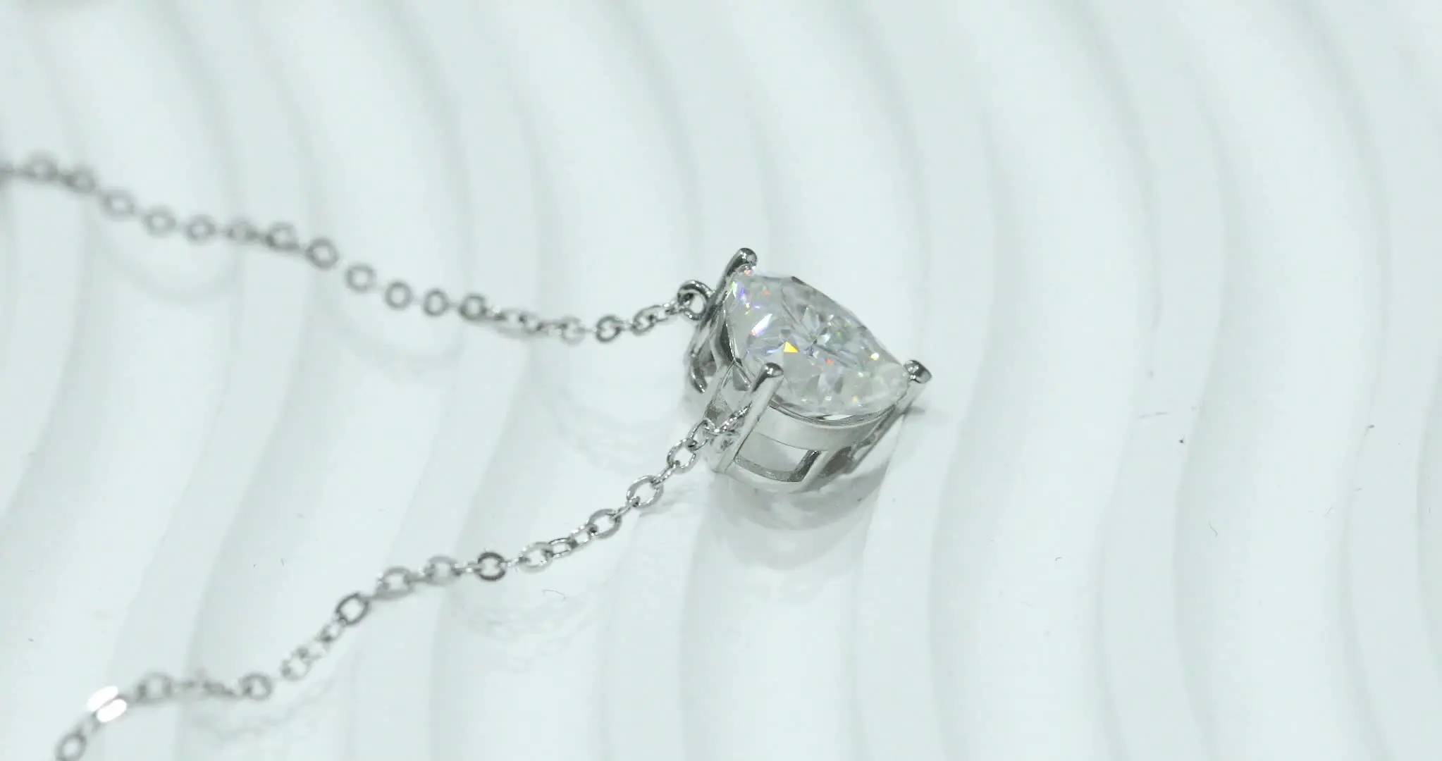 Collana Cuore Moissanite Donna Argento 925 | Gioiello Romantico VVS1 D Certificato | Idea Regalo Fidanzamento Matrimonio
