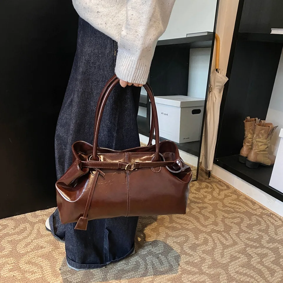 Borsa hobo in pelle PU olio Borsa a tracolla slouchy Borsa retrò con manico superiore Borse da lavoro grandi per donne Gilrls Tote Lavoro Shopping Viaggi - immagine 4