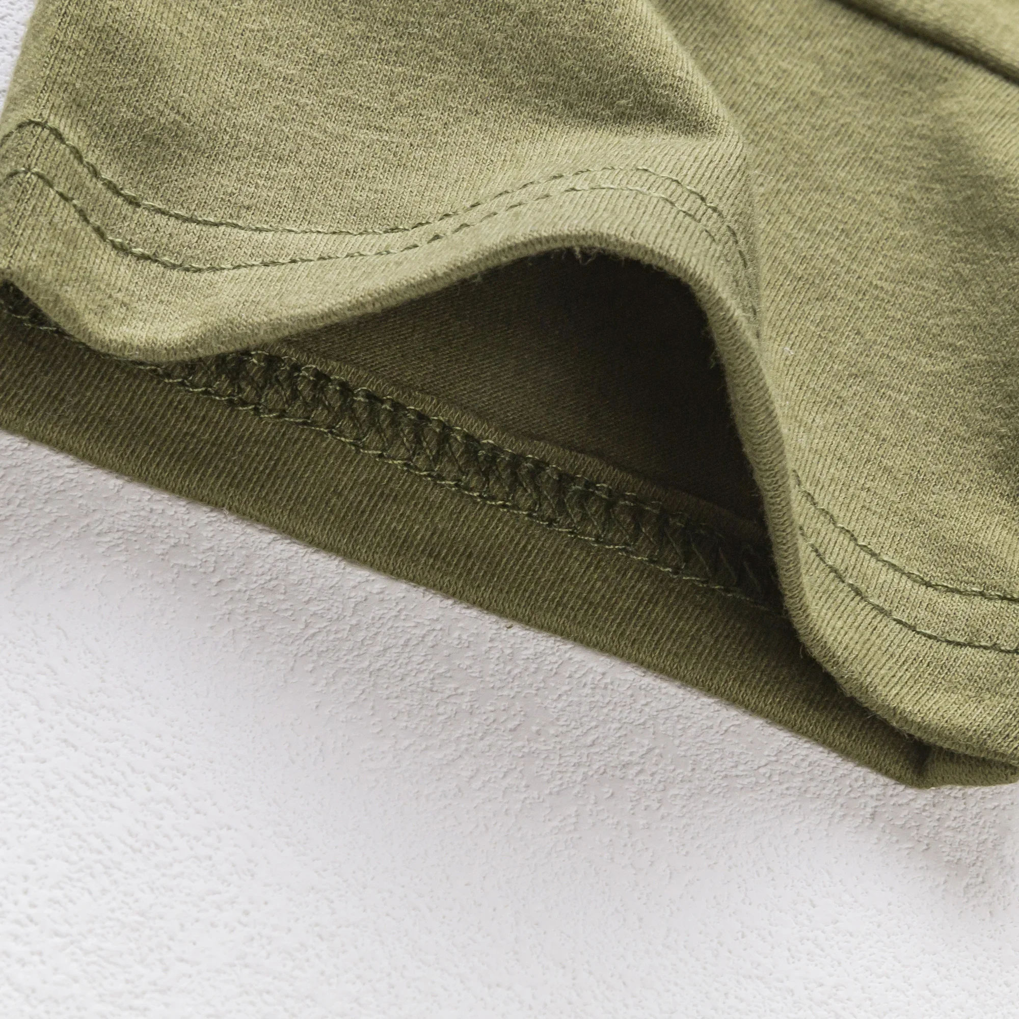 طقم تيشيرت وسراويل قصيرة الأكمام بلون سادة للأطفال الصغار ، ملابس للأولاد ، ملابس للأولاد ، ملابس للأولاد ، ملابس كهدية ، 2 * *