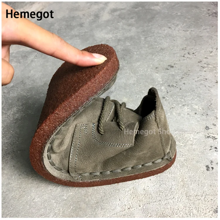 Khaki Leather Soft-Soled Cowhide Casual Shoes for Men Vintage British Handmade Cowhide Soled Men's Driving Leather Shoes 4