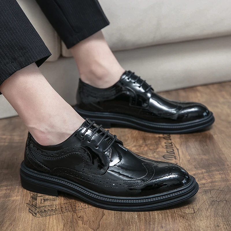 

Men Formal Shoes lace up Summer Tuxedo Shoes Men Fashion High Quality Leather Business brogue Office Wedding Dress Shoes men