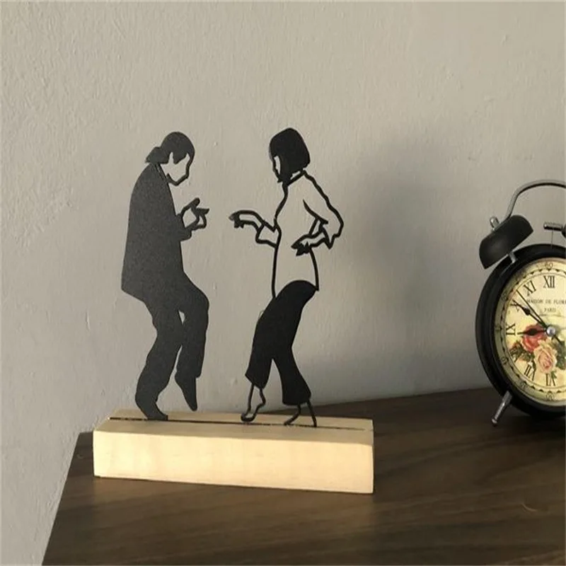 

Dance Scene Metal Home Decoration Ornaments Gifts 21 * 19cm/8.2 * 7.4in Christmas Ornament Set