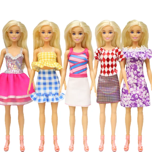 How To Store Barbie Clothes