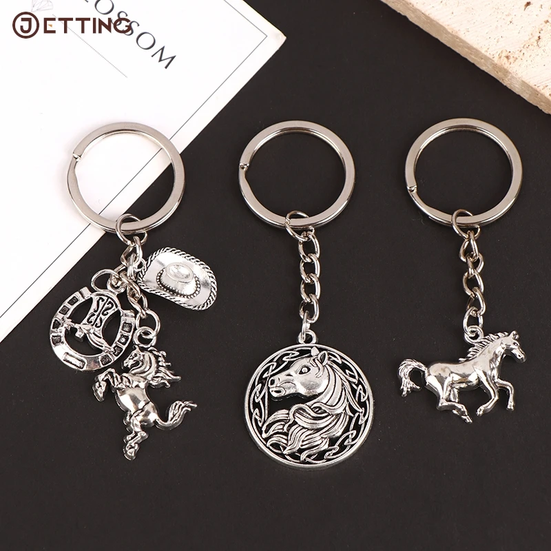 

1PCS Horse Key Chain Animal Statue Pendant Immediate Success Car Key Ring Backpack Charms Bag Decor Jewelry Accessories