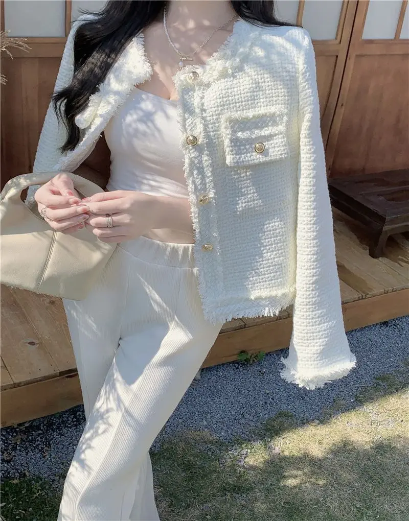 

Женская твидовая куртка на пуговицах, белая короткая куртка в Корейском стиле, теплая шерстяная Верхняя одежда на осень и зиму