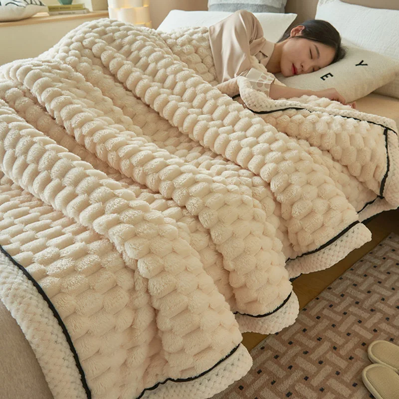 

Autumn Winter Warm Sleeping Blanket Soft Comfortable Flannel Fleece Blankets for Bed Cozy Fluffy Warmth Blanket