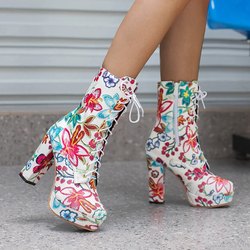 

2024 new spring autumn women ankle boots plus size 22-28cm printing flower microfiber upper side zip thick heel short boots