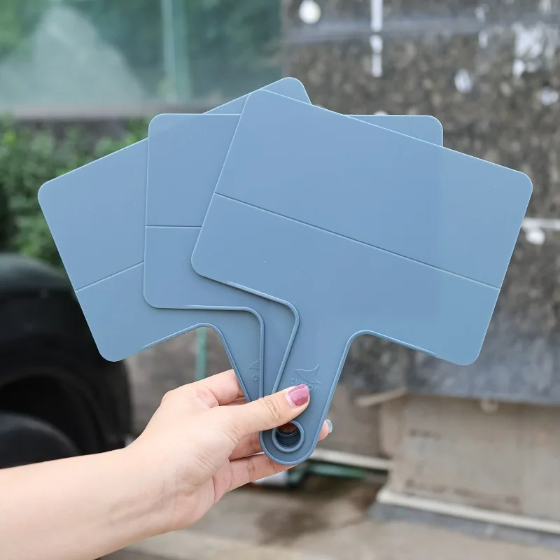 Motorcycle Chain Oiler Baffle Chain Oiler Tool Oiler Splash Guard Riding Tools for Bicycle Universal Chain Oil Anti-spray Tool