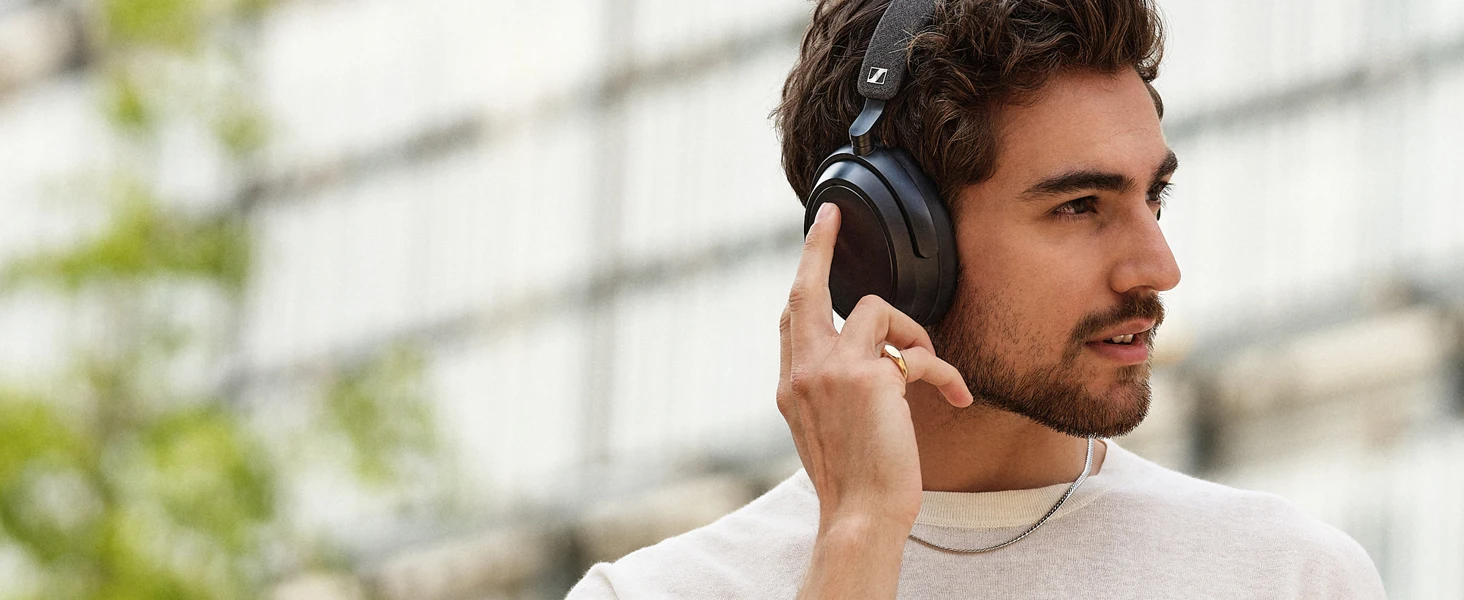 Sennheiser MOMENTUM 4 Wireless