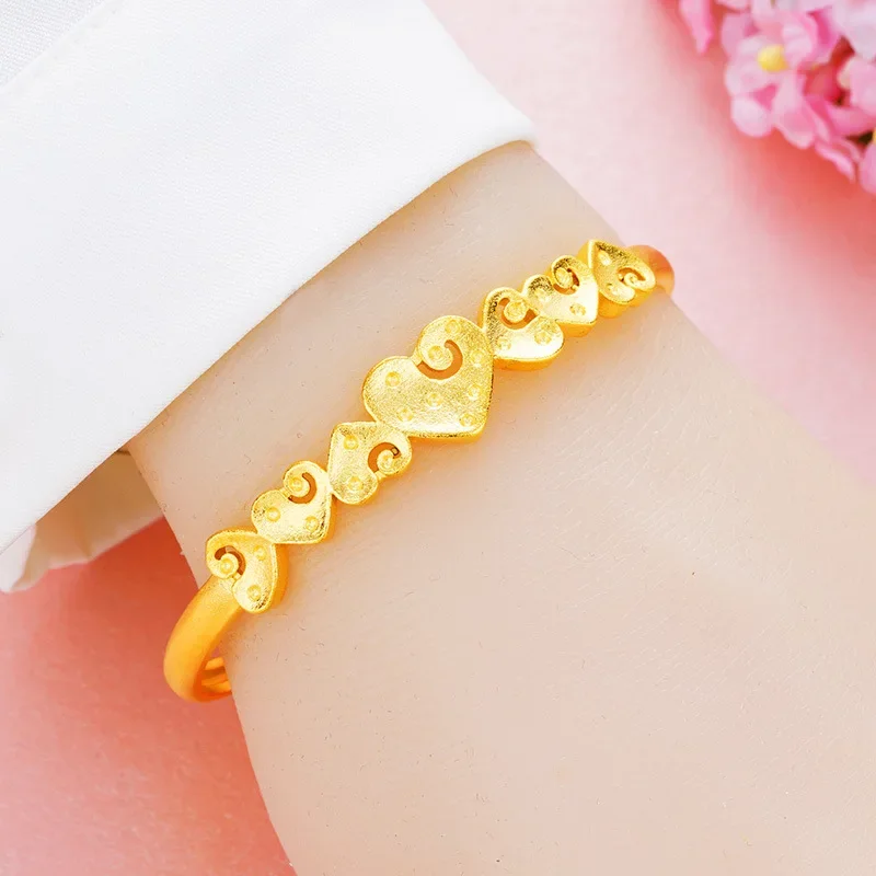 

Fashion Lover Heat Open Bracelet Jewelry for Women with Gold Plated Pendant Wedding Engagement Bracelets Bangles Jewelry Gifts