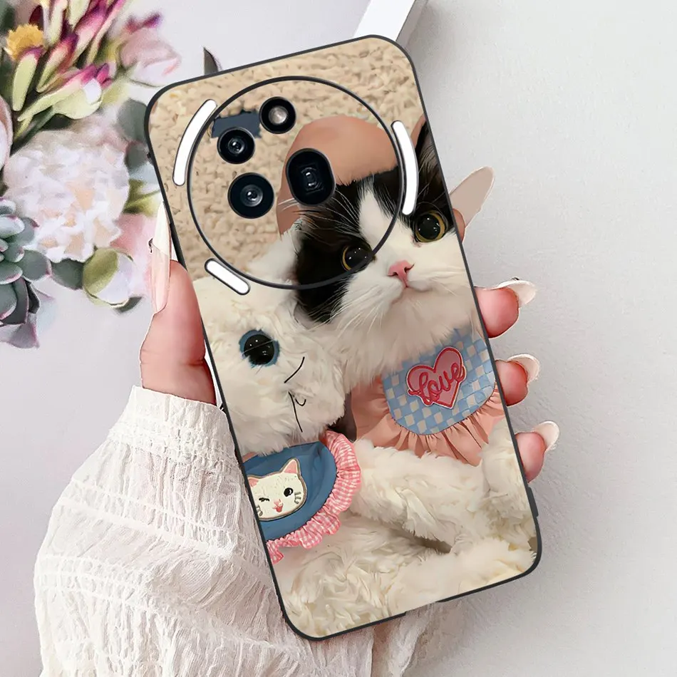 Elegant Butterfly Cat Printed Black Silicone Soft Phone Case