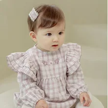 

2022 Spring New Baby Luxury Jumpsuit Baby Romper Lady Plaid Hugging Clothes Outing Clothes Fashion Clothes Children Clothes