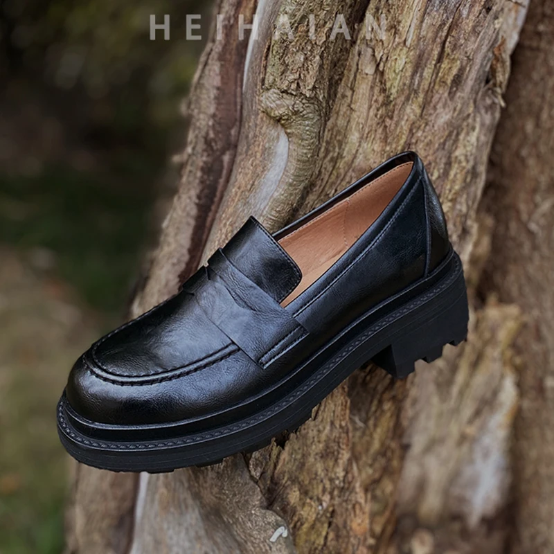 

Heihaian Basic Loafers 2024 Spring New Korean Commuter Single Shoes Round Head Thick Sole Black Shoes For Women