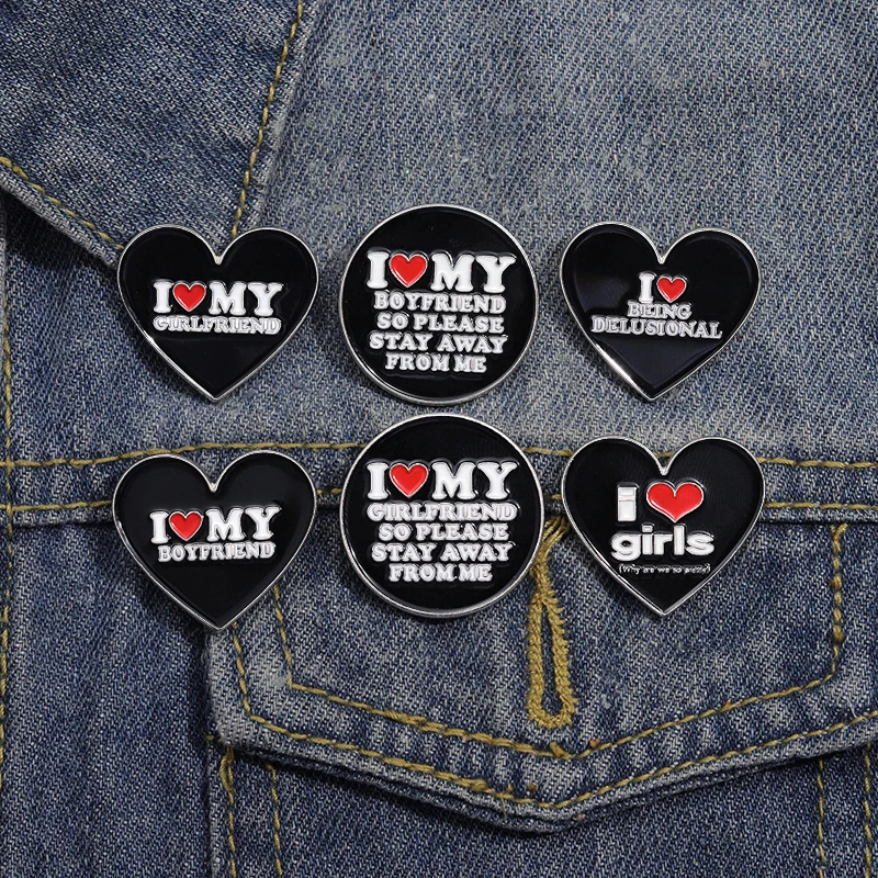 Ich liebe meine Freundin Herz Brosche Emaille Pin bitte bleiben Sie weg von mir niedlich lustig Zitat Abzeichen Ornamente Schmuck Geschenk für Paare – Detail 9