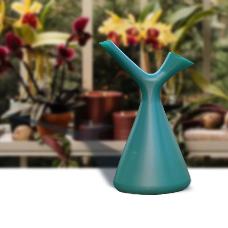 1.5L Long Mouth Flowers Watering Can Plastic Plants Watering Pot Home Drink Bottle Spray Nozzle Sprinkler Garden Supplies