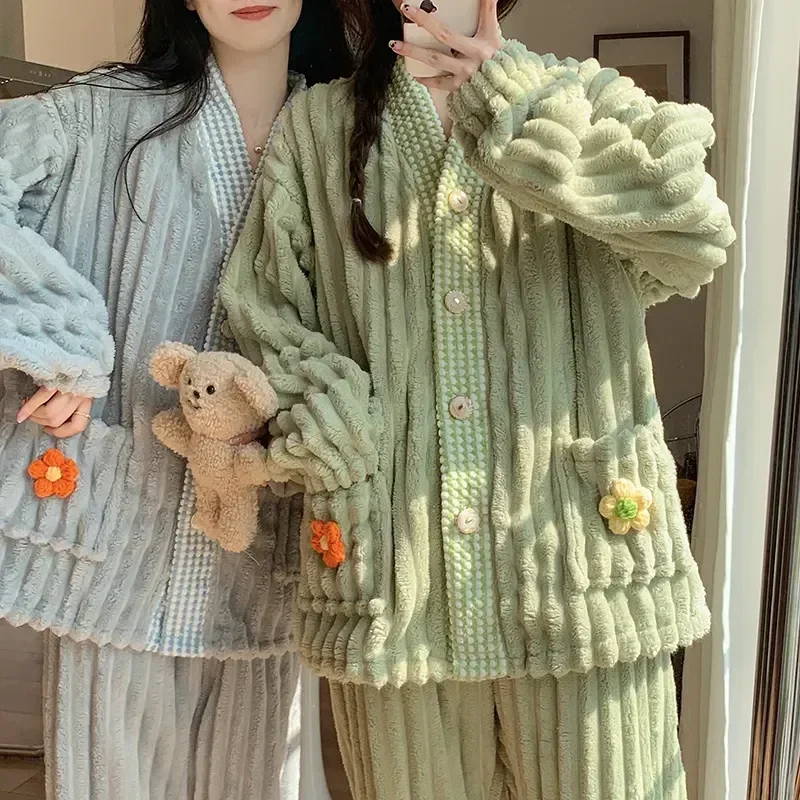 

Flannel Set Warm Female Winter Sweet Pajamas Fleece Suit Ladies Thick Pyjama Women Velvet Sleepwear Pijama Cute Pajama Homewear