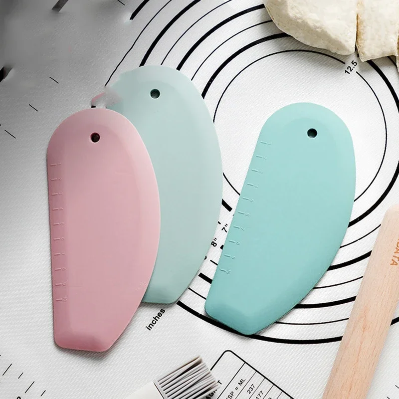 Silicone Cake Scraper Pastry Cutters Baking Cake Cooking Dough Scraper Fondant Spatulas Edge baking tool baking spatula dough scraper cake scraper baking accessories DIY Baking Decorating Tools