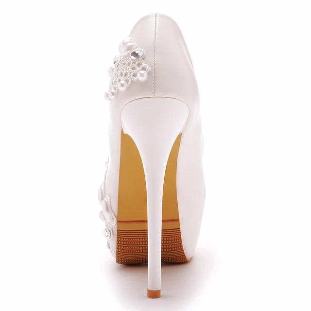 Crystal Queen Bridal Pumps: Shimmering Elegance for Your Special Day