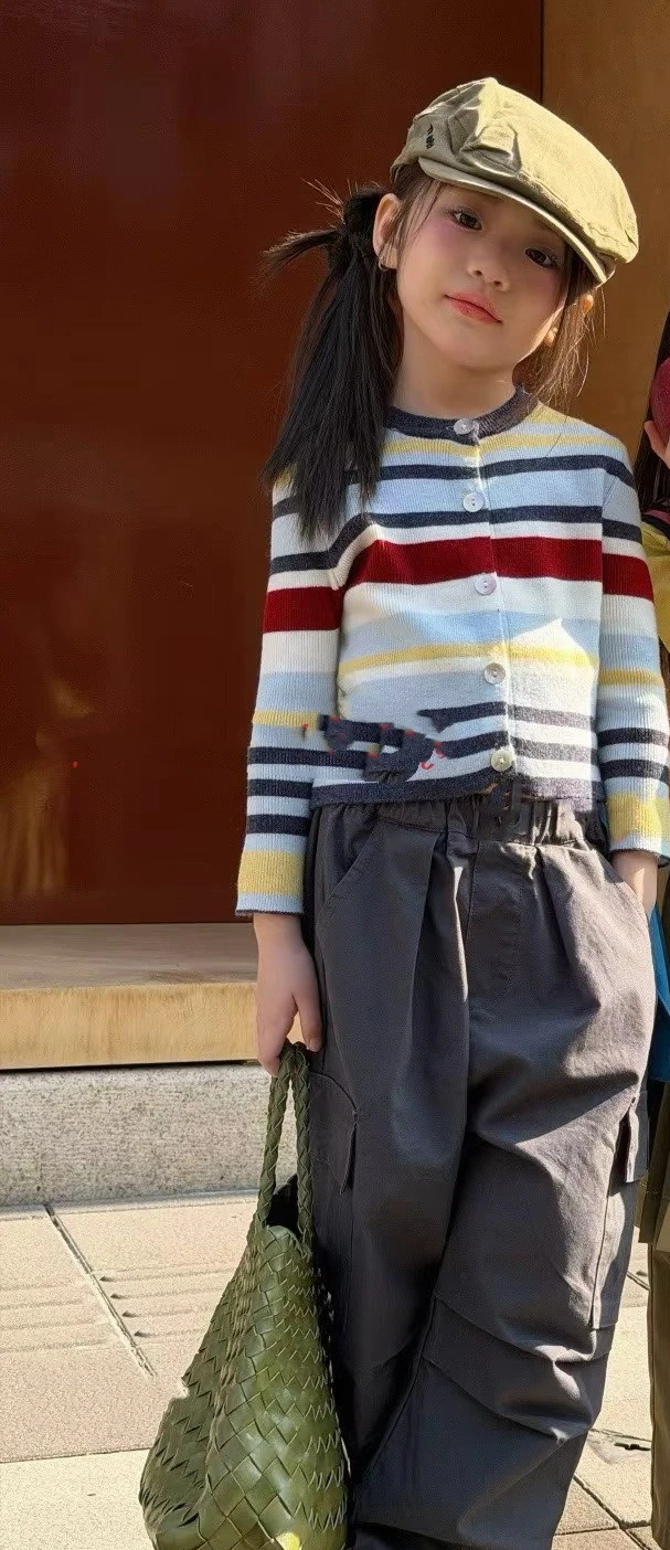 여아 2026 봄 신상 라운드넥 레트로 배색 레인보우 스트라이프 니트 스웨터 가디건 코트