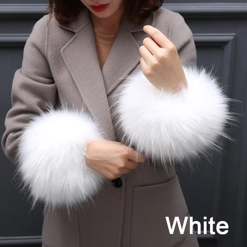 Bangle bracelet Women Plush Bracelet Warm Wristband Arms Faux Fox Fur Cuff Oversleeve Winter Elegant Luxury Windproof