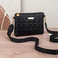Petit sac à main carré, mini sac pour téléphone, sac nouveau style, broderie compacte, porte-monnaie triangle à la mode pour dames 4