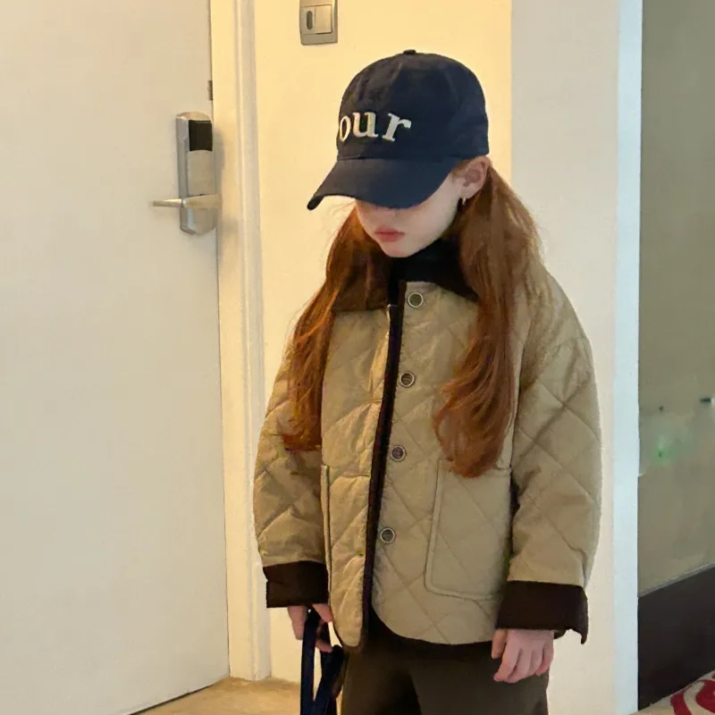 새로운 겨울 어린이 소녀 퀼트 코튼 파카 재킷, 대비되는 칼라 캐주얼 아우터웨어 긴 소매 따뜻한 어린이 코트 B8219