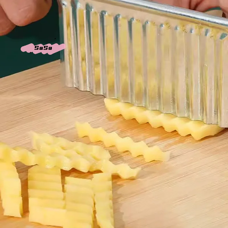 Stainless Steel Potato Chip Slicer Dough Vegetable Fruit Crinkle Wavy Slicer Knife Potato Cutter Chopper French Fry Maker Tool 3