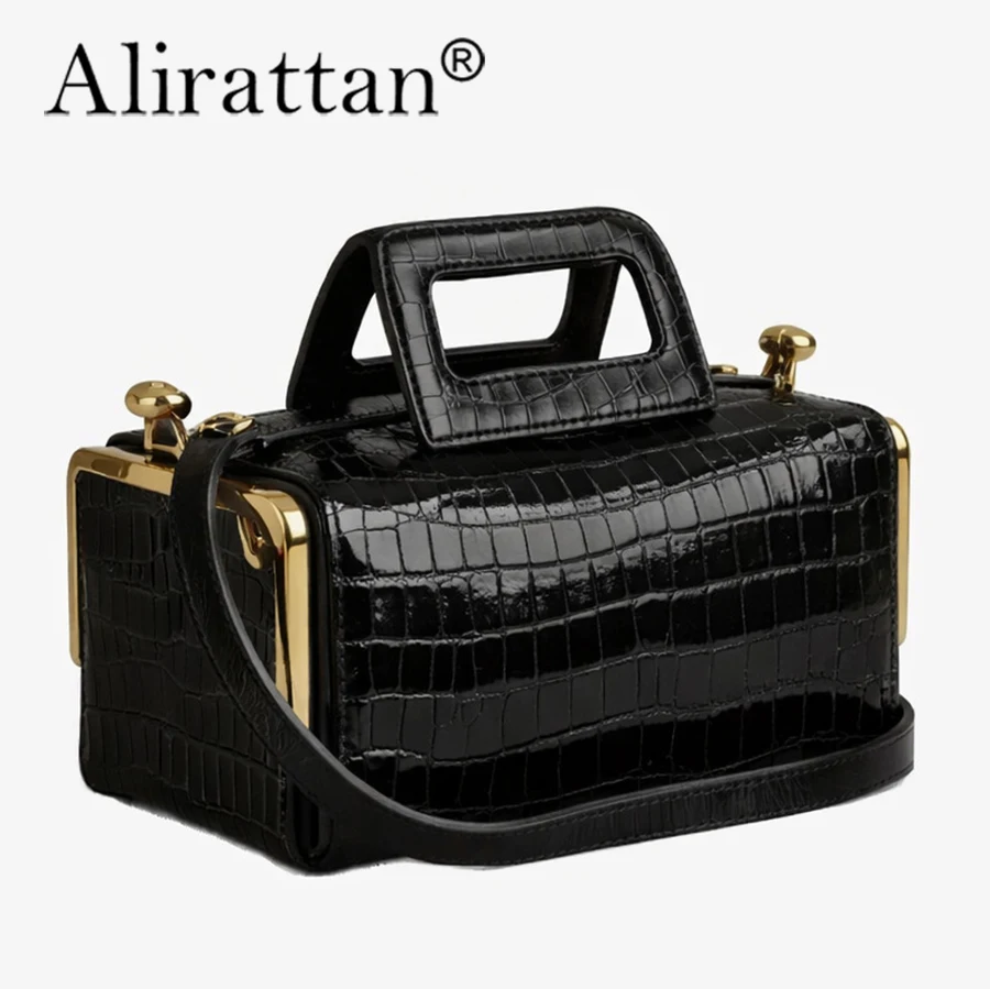 Alirattan 2026 New Arrival Women Black Retro Handle Handbag, Luxury Designer Gold Hardware Structured Shoulder Crossbody Bag 1
