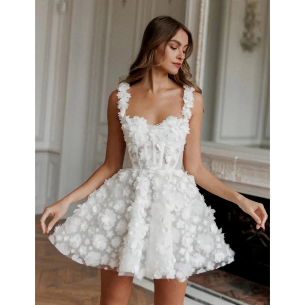 Vestido sencillo de chiffon con tirantes finos y escote en forma de muesca Blanco